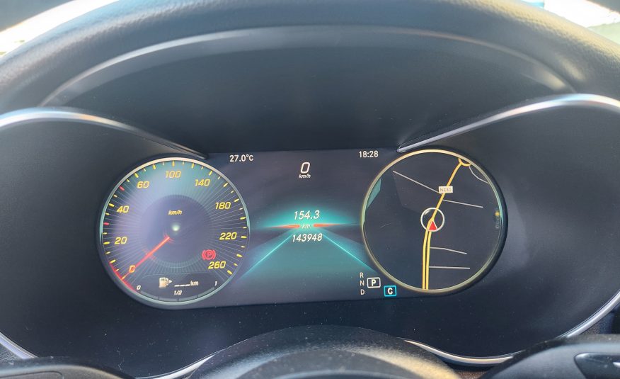 Mercedes-Benz C 220 AMG