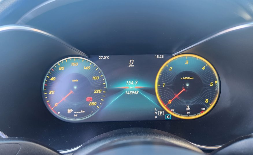 Mercedes-Benz C 220 AMG