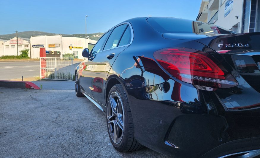 Mercedes-Benz C 220 AMG