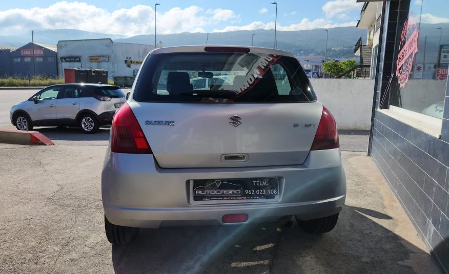 SUZUKI Swift Diesel 1.3 DDiS GLX