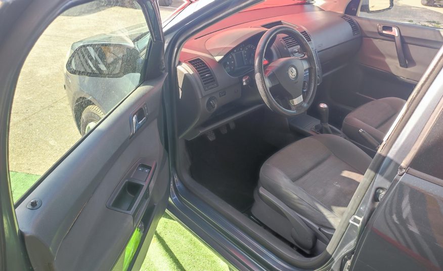 Volkswagen Polo 1.2 Confortline