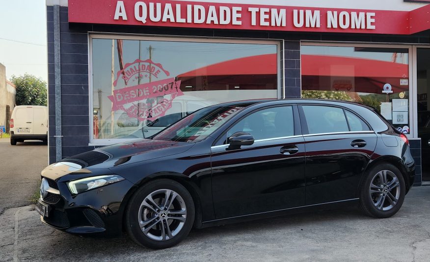 MERCEDES-BENZ Classe A Diesel 180 d Style Plus Aut