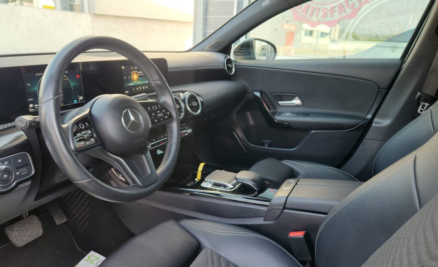 MERCEDES-BENZ Classe A Diesel 180 d Style Plus Aut