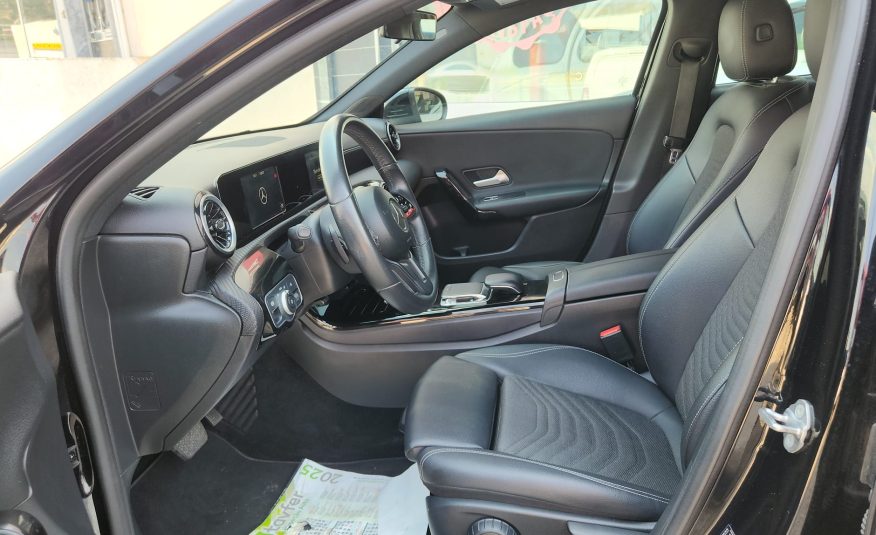 MERCEDES-BENZ Classe A Diesel 180 d Style Plus Aut