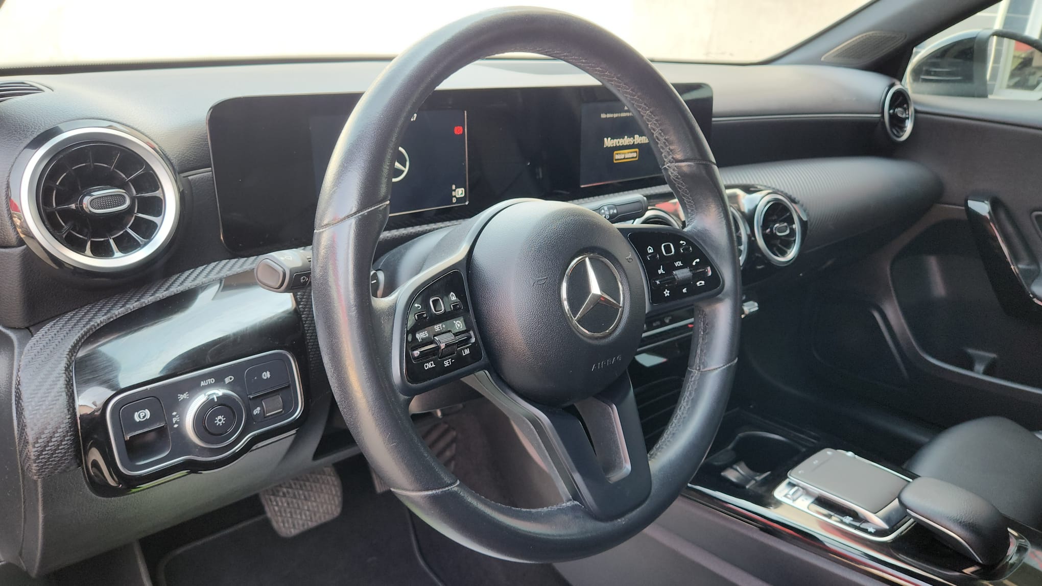 MERCEDES-BENZ Classe A Diesel 180 d Style Plus Aut
