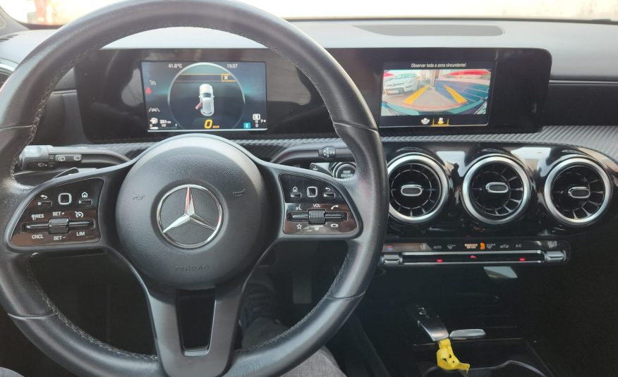 MERCEDES-BENZ Classe A Diesel 180 d Style Plus Aut