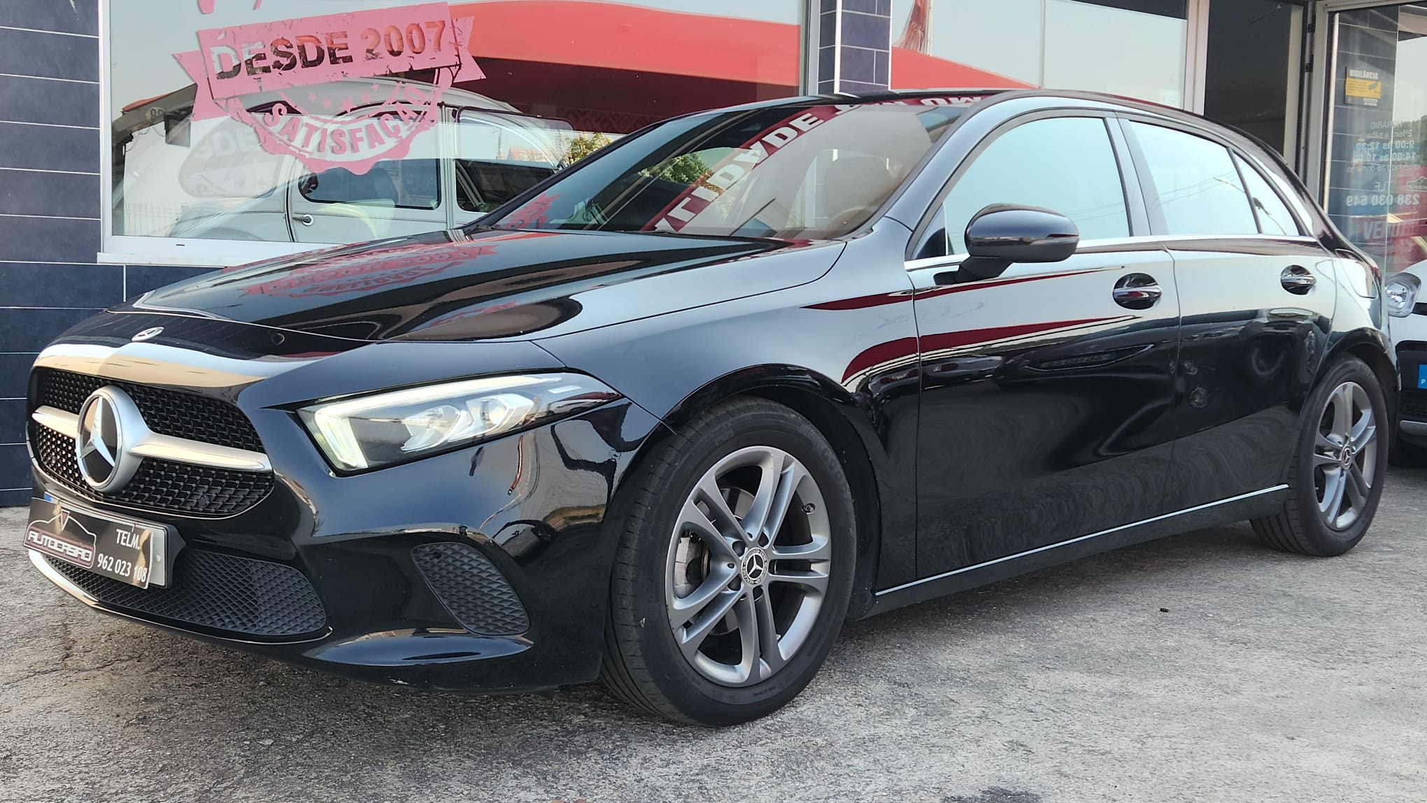 MERCEDES-BENZ Classe A Diesel 180 d Style Plus Aut