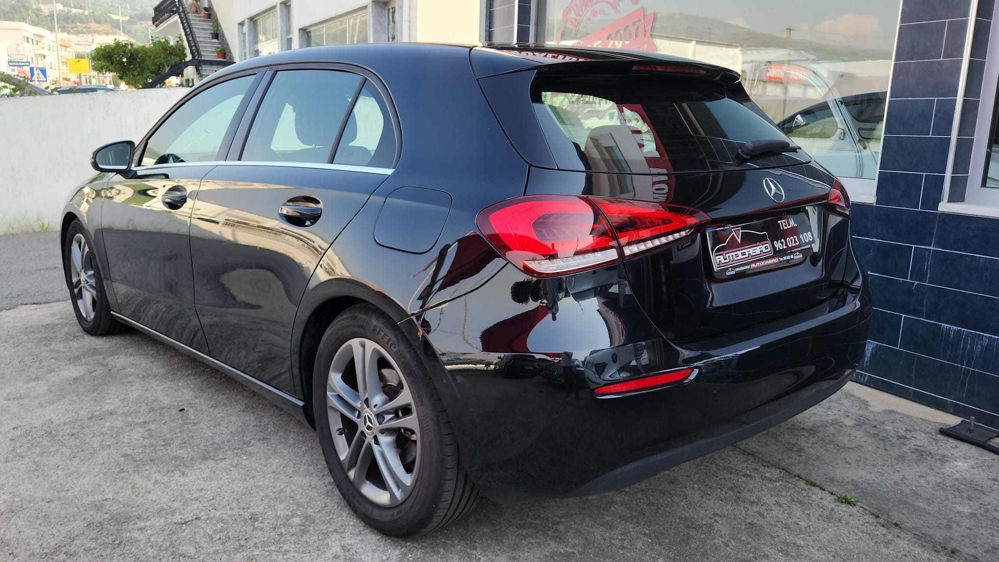 MERCEDES-BENZ Classe A Diesel 180 d Style Plus Aut