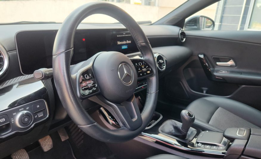 MERCEDES-BENZ Classe CLA Coupé 200 Style
