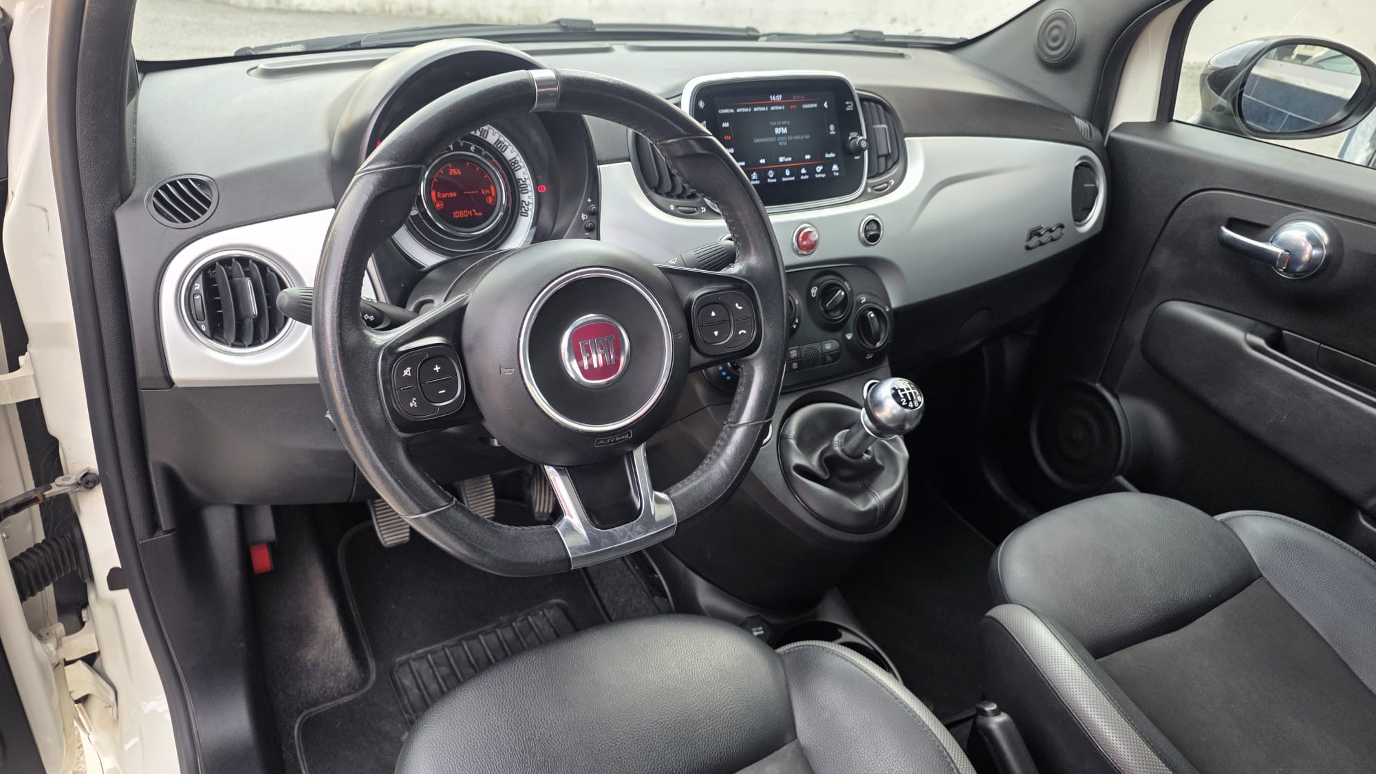 FIAT 500 1.0 Hybrid Connect