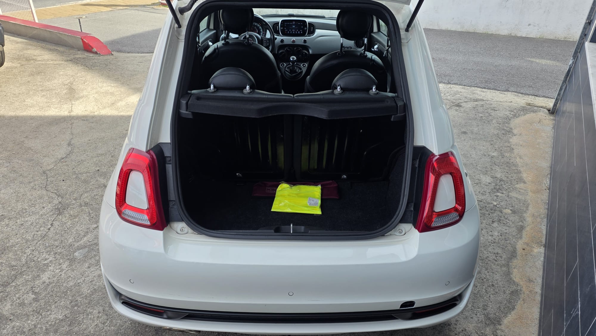 FIAT 500 1.0 Hybrid Connect