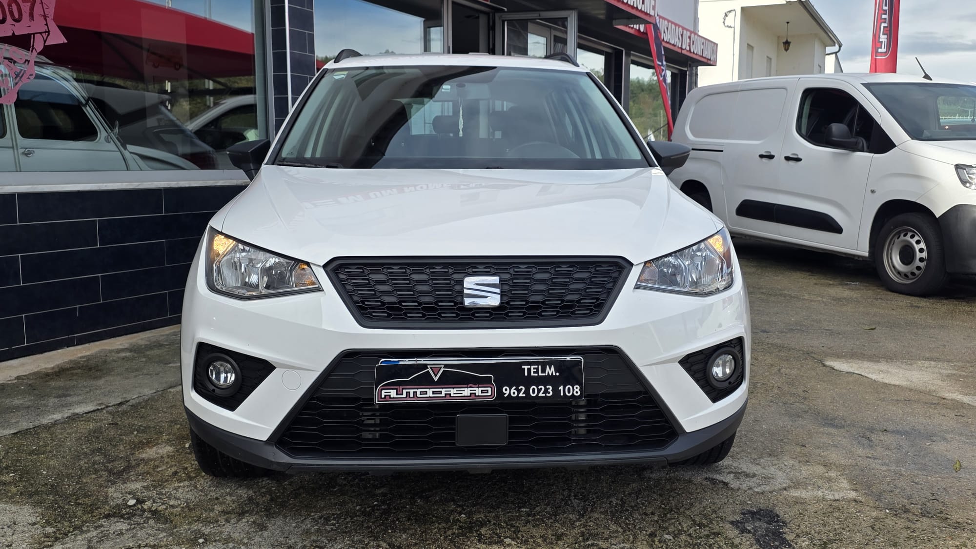 SEAT ARONA 1.0 TSI Referen Hatchback