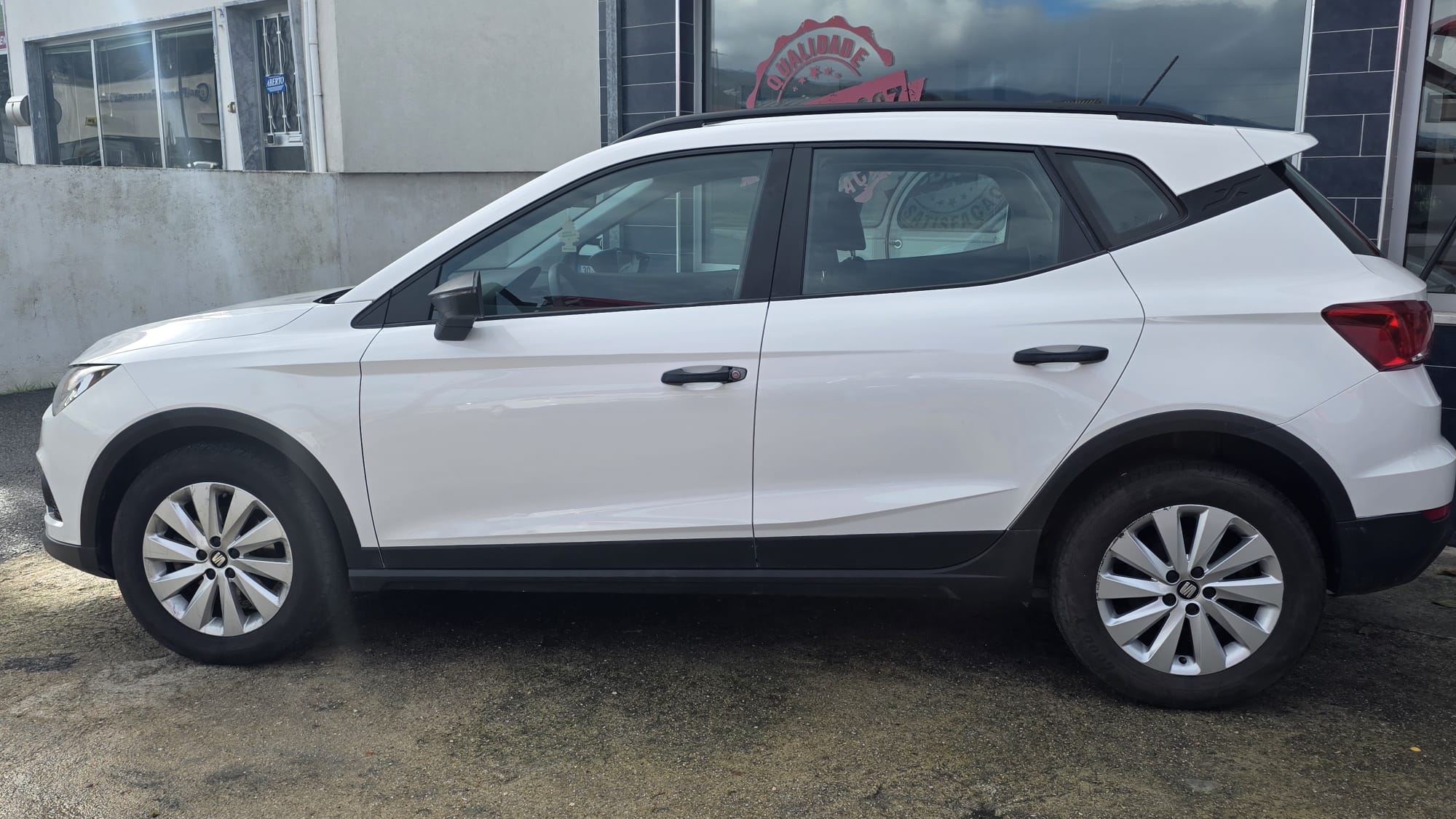 SEAT ARONA 1.0 TSI Referen Hatchback