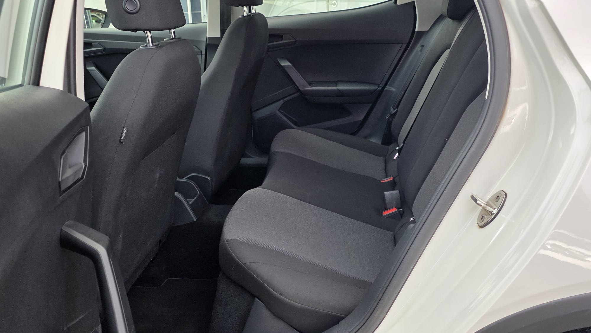 SEAT ARONA 1.0 TSI Referen Hatchback