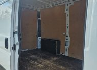 Peugeot BOXER 2.2 BlueHDi 335 L2H2 Premium