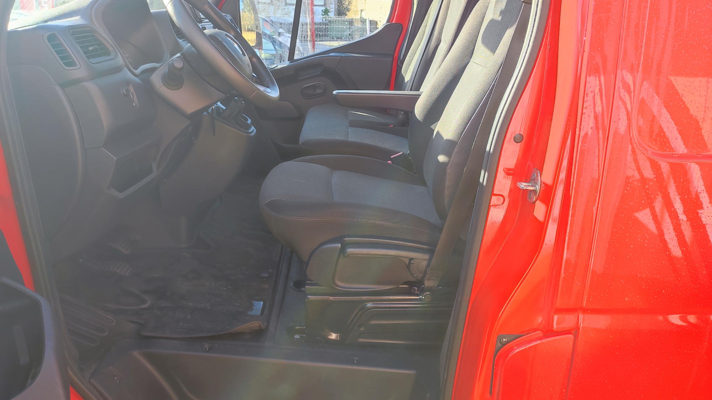 Renault Master 2.3 Blue Dci L1h1