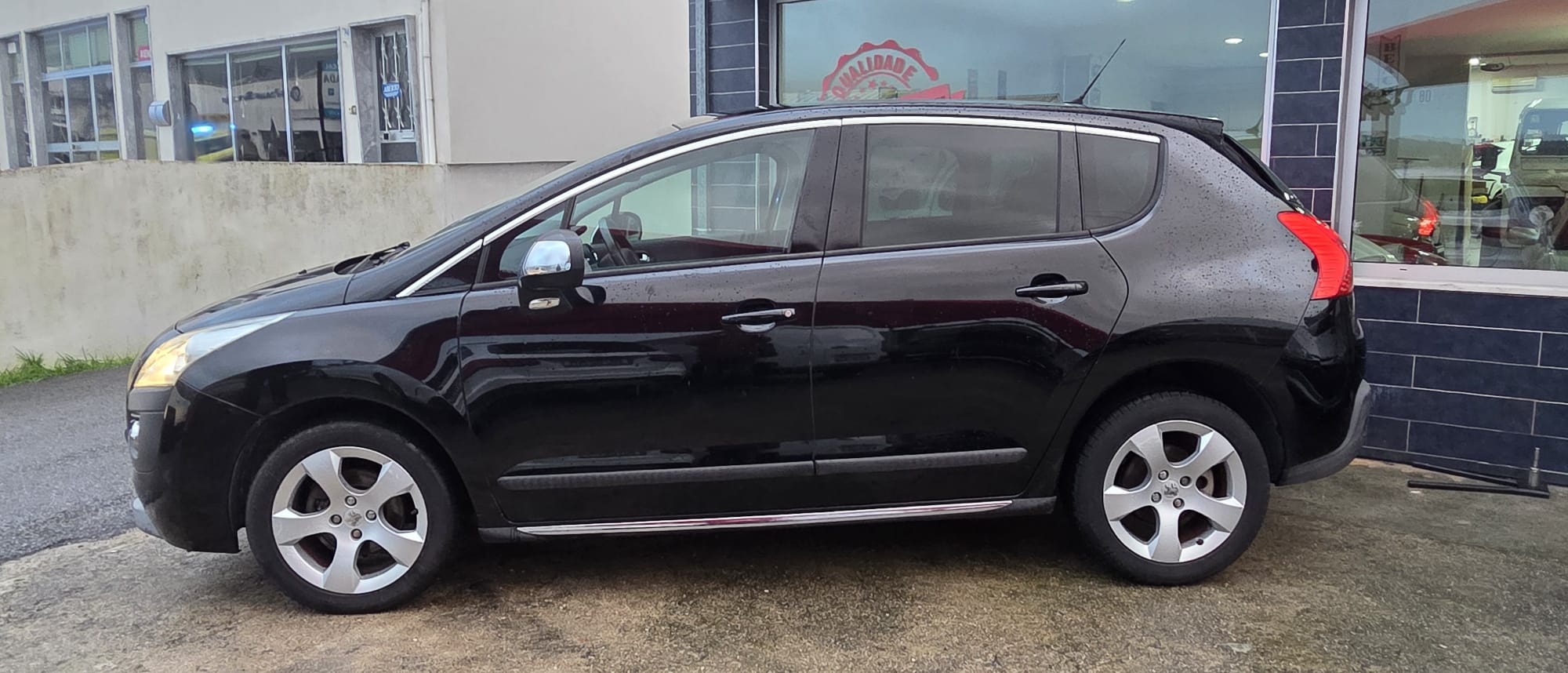 Peugeot 3008 DIESEL 1.6 HDi Sport