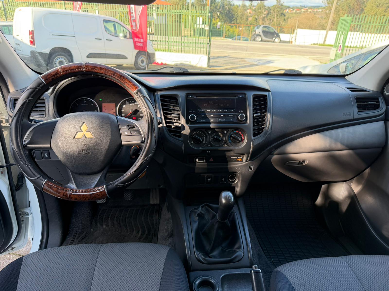 Mitsubishi L200 2.4 DI-D   4X2