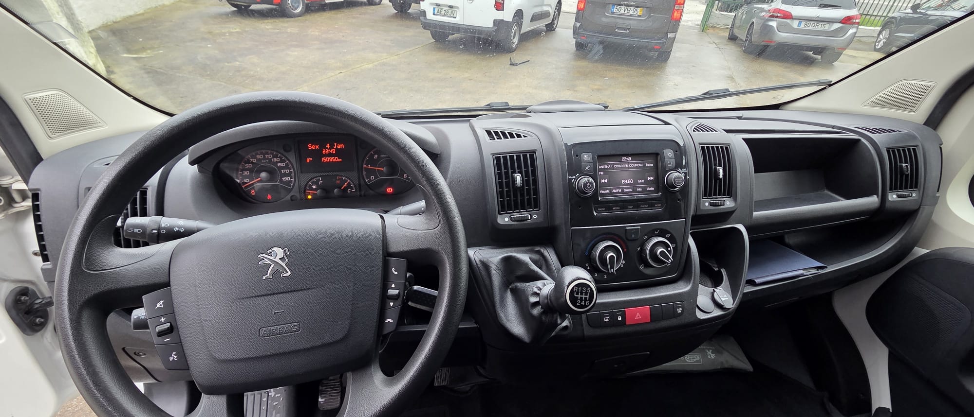 PEUGEOT BOXER 2.2 BlueHDi 333