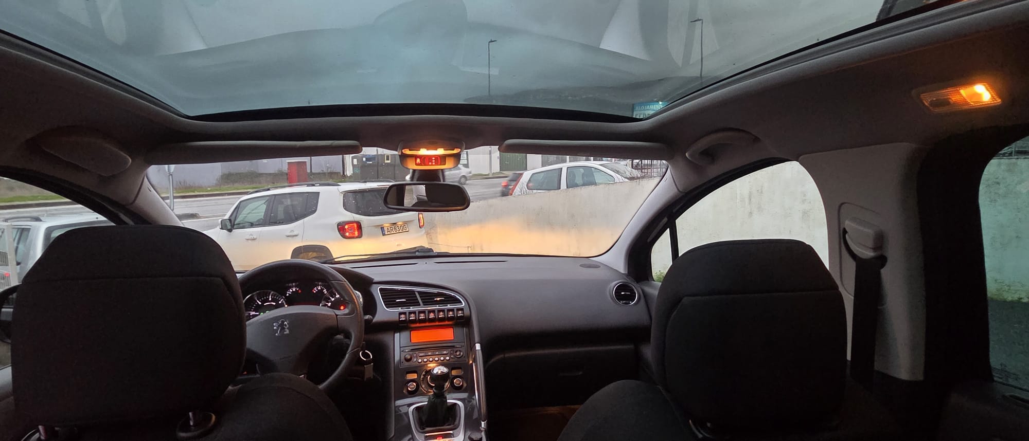 Peugeot 3008 DIESEL 1.6 HDi Sport