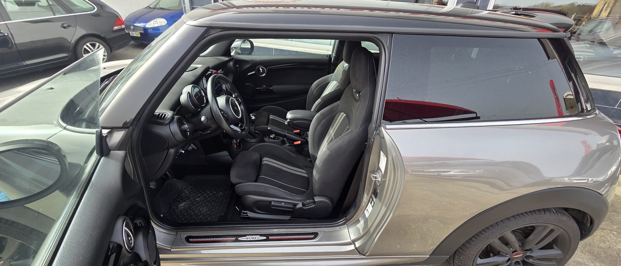 MINI ONE D Pack John Cooper Works)