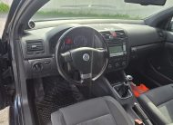 Volkswagen Golf V 1.9 TDi
