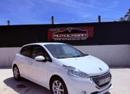 PEUGEOT 208  1.2 PURE TECH ALLURE