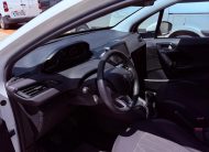 PEUGEOT 208  1.2 PURE TECH ALLURE