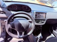 PEUGEOT 208  1.2 PURE TECH ALLURE
