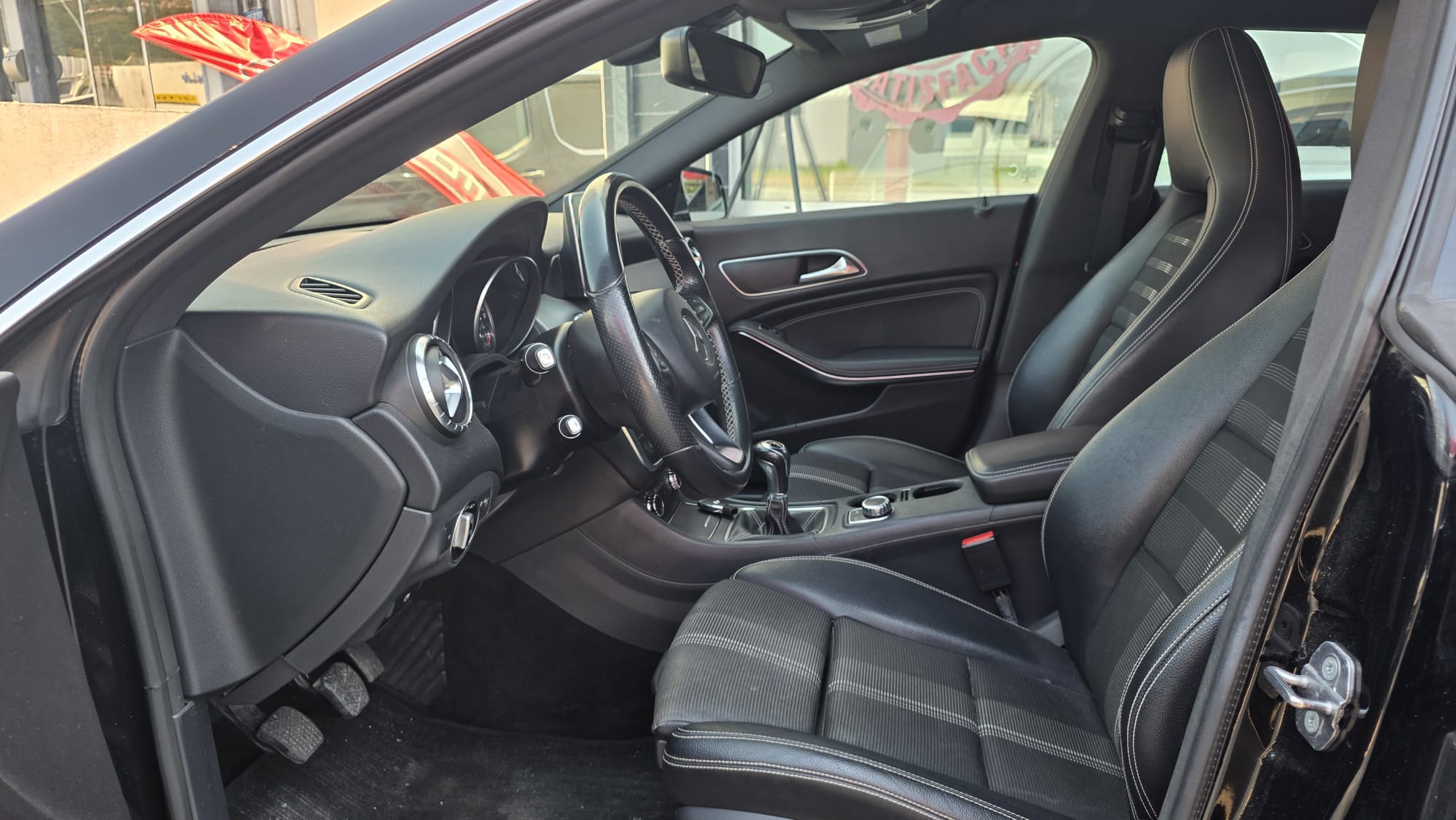 Mercedes-Benz CLA 180 d Shooting Brake AMG Line