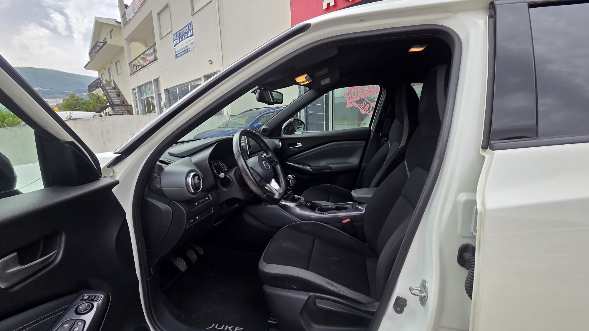 Nissan Juke 1.0 DIG-T Acenta