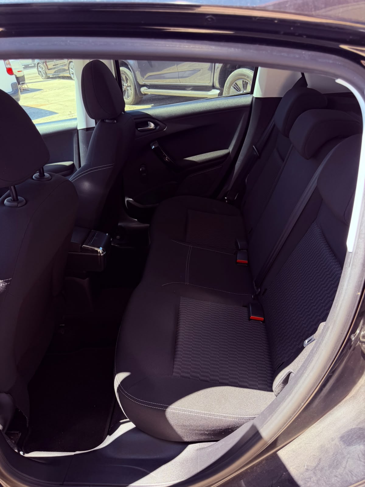 Peugeot 208 1.2 e-VTi Style