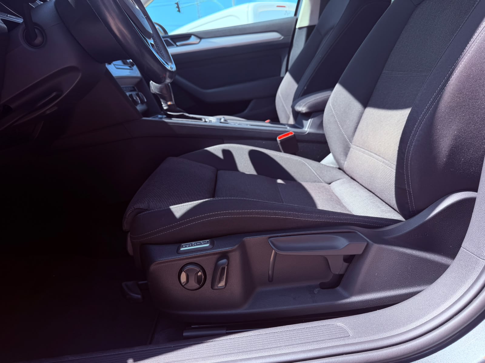Volkswagen Passat 2.0 TDi Confortline DSG