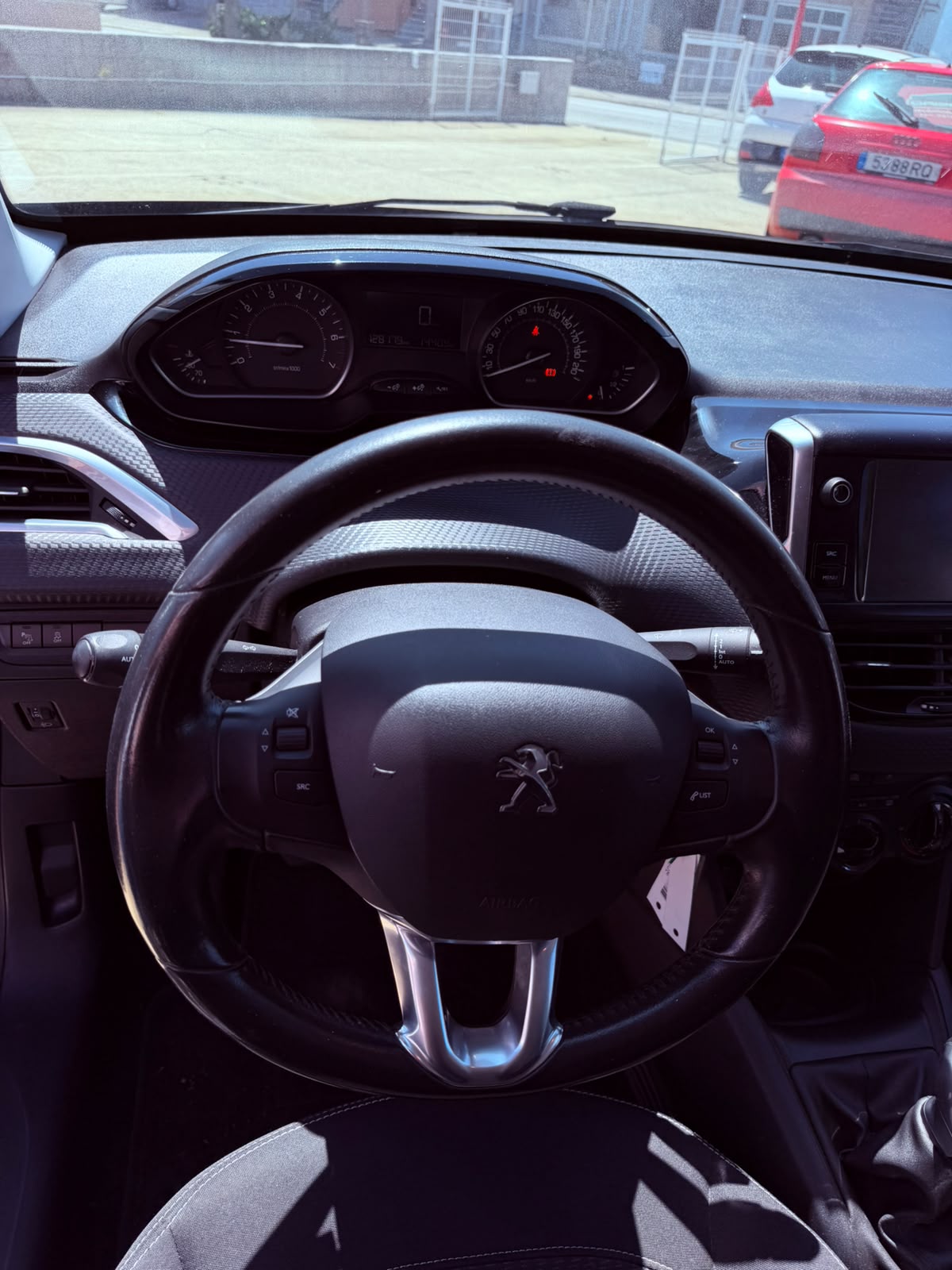 Peugeot 208 1.2 e-VTi Style