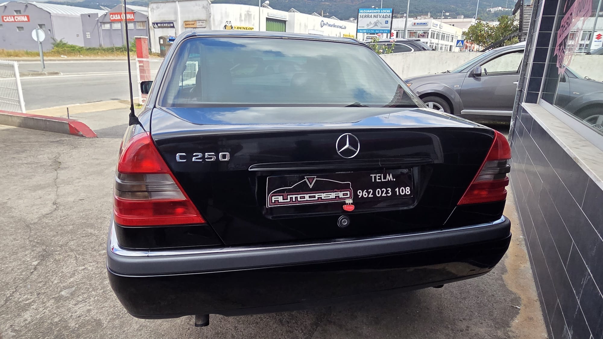 MERCEDES C250