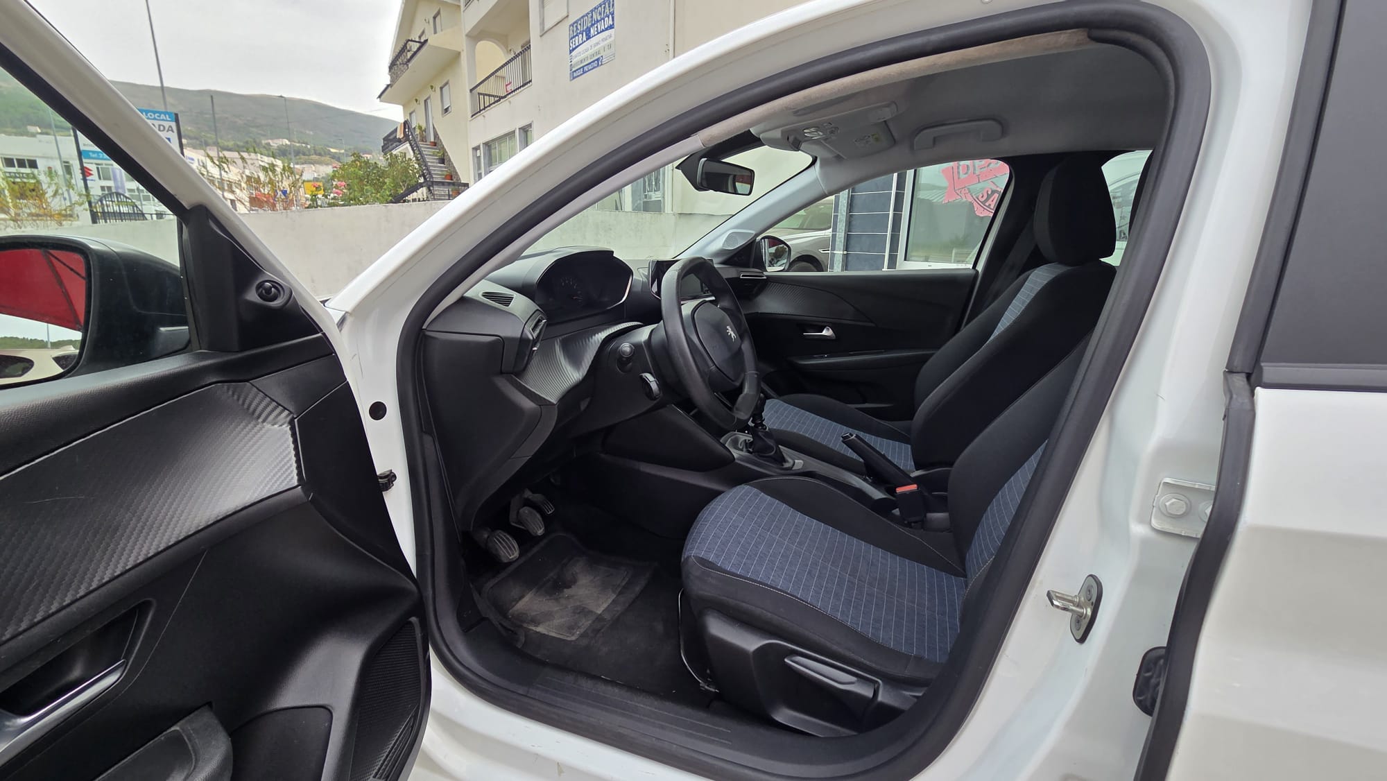 PEUGEOT 208 Diesel 1.5 BlueHDi Like