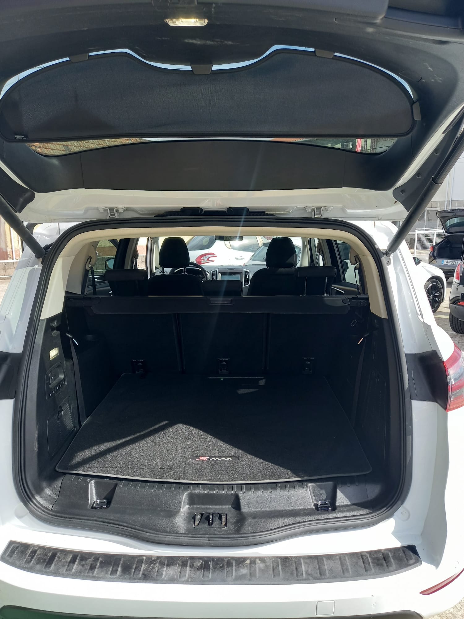 Ford S-Max 2.0 TDCi Titanium