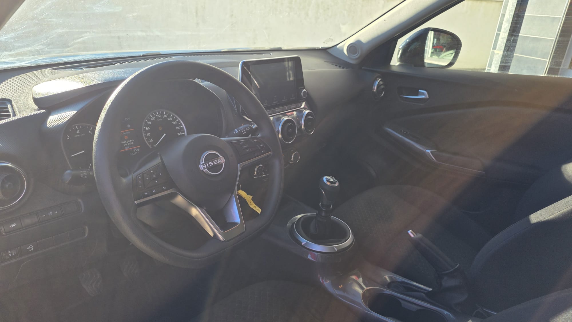 NISSAN Juke 1.0 DIG-T N-Connecta
